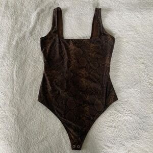 Women's Large GOOD AMERICAN Mocha Python Square Neck Tank Top Thong Bodysuit